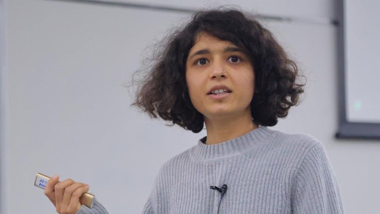 Dharaben Rameshbhai Thakkar